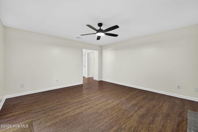 717 Benchmark Court, Wilmington, NC 28409