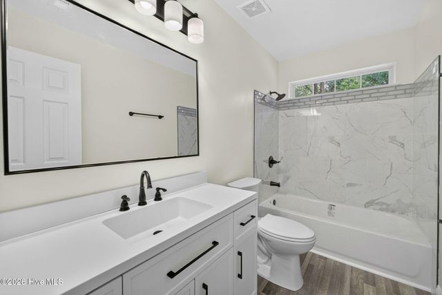 717 Benchmark Court, Wilmington, NC 28409