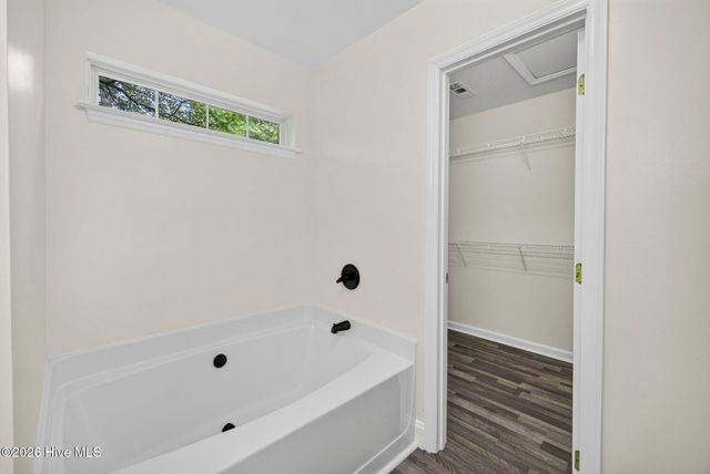 717 Benchmark Court, Wilmington, NC 28409