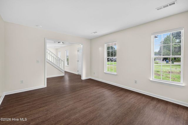 717 Benchmark Court, Wilmington, NC 28409