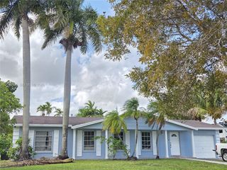 12061 SW 119th Street, Miami, FL 33186