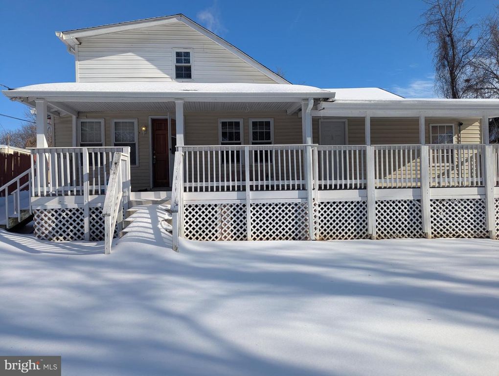 4803 VALLEY ST, Alexandria, VA 22312