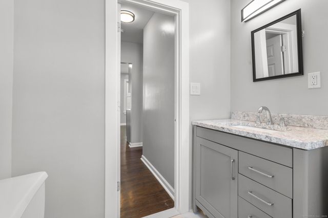 228 Cooke Street 1, Waterbury, CT 06710