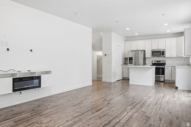 3027 S RED PINE DR, Saratoga Springs, UT 84045