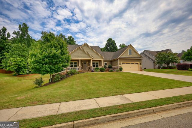 913 Ashland Falls Drive, Monroe, GA 30656