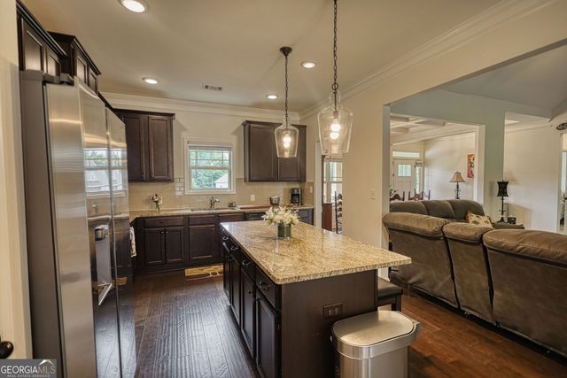 913 Ashland Falls Drive, Monroe, GA 30656