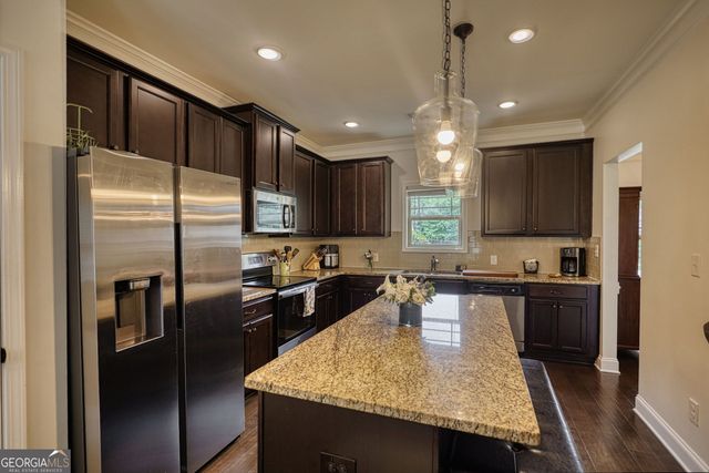 913 Ashland Falls Drive, Monroe, GA 30656