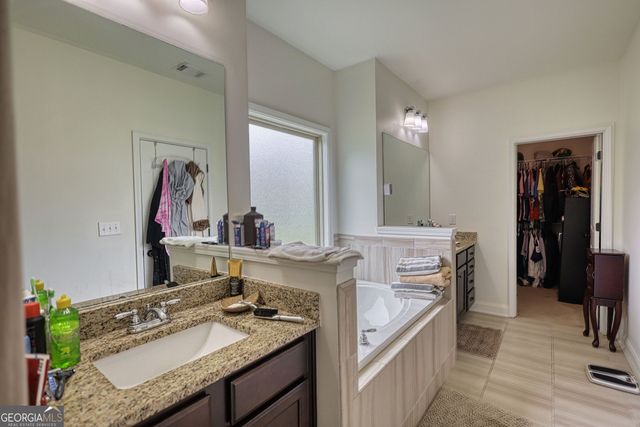 913 Ashland Falls Drive, Monroe, GA 30656
