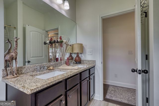 913 Ashland Falls Drive, Monroe, GA 30656