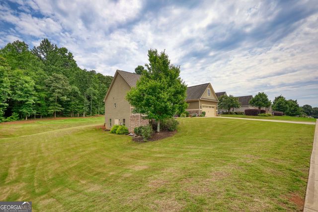 913 Ashland Falls Drive, Monroe, GA 30656