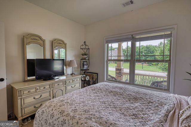 913 Ashland Falls Drive, Monroe, GA 30656