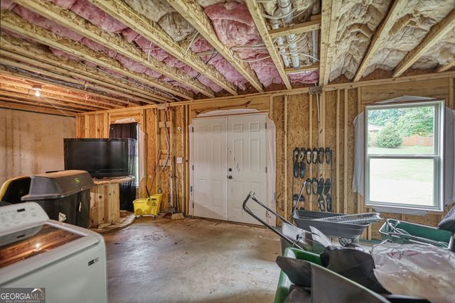 913 Ashland Falls Drive, Monroe, GA 30656