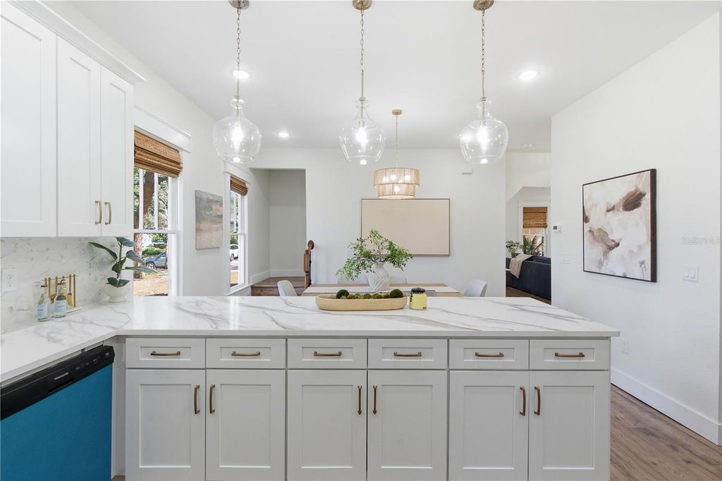 Image 13 of property listing at 5508 N BRANCH AVENUE, Tampa, FL 33604