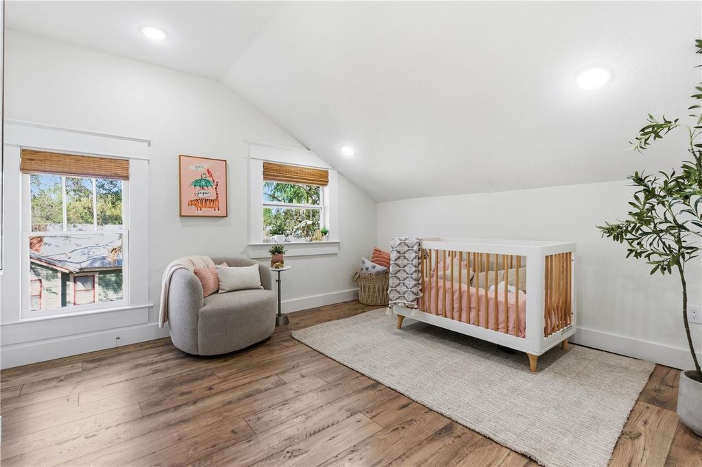 Image 23 of property listing at 5508 N BRANCH AVENUE, Tampa, FL 33604