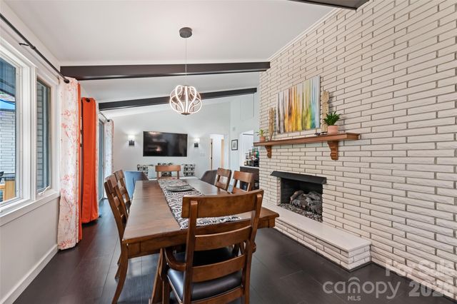 225 Valley View Terrace, Waynesville, NC 28786