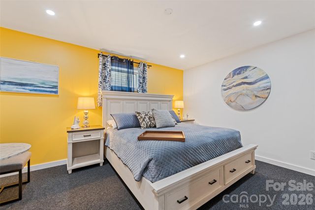 225 Valley View Terrace, Waynesville, NC 28786