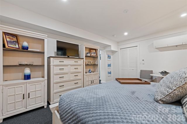 225 Valley View Terrace, Waynesville, NC 28786