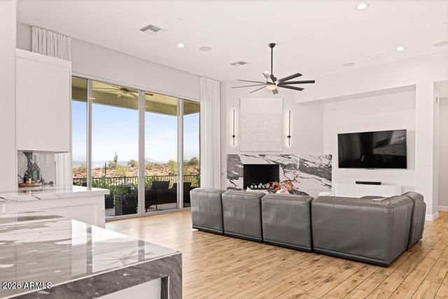 10827 N SONORA Vista, Fountain Hills, AZ 85268