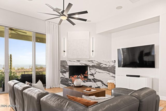 10827 N SONORA Vista, Fountain Hills, AZ 85268
