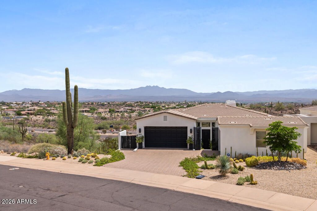 10827 N SONORA Vista, Fountain Hills, AZ 85268 — exterior