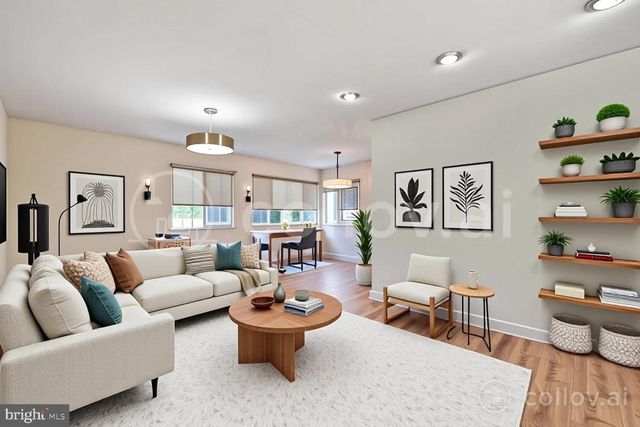 3601 5th St S Apt 211, Arlington, VA 22204