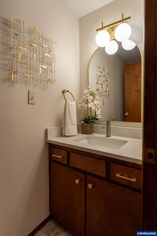 2715 NW Glenwood Pl, Corvallis, OR 97330