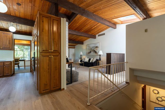 2715 NW Glenwood Pl, Corvallis, OR 97330
