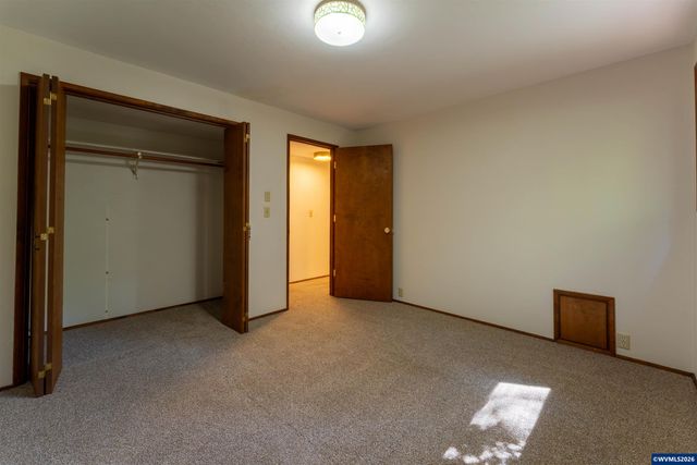2715 NW Glenwood Pl, Corvallis, OR 97330