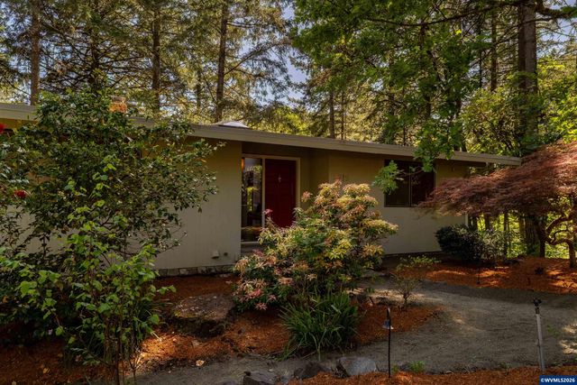 2715 NW Glenwood Pl, Corvallis, OR 97330