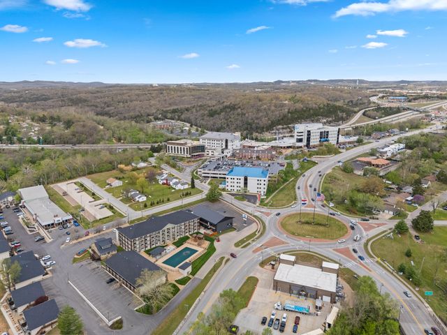 403 Veterans Blvd 304, Branson, MO 65616