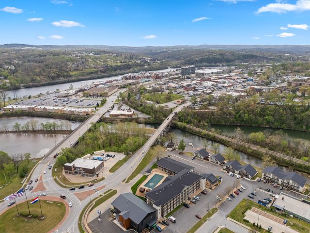 403 Veterans Blvd 304, Branson, MO 65616