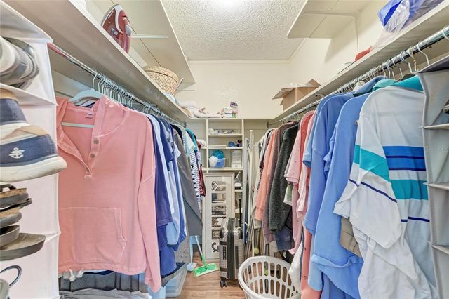 5992 CORAL WAY, Bradenton, FL 34207