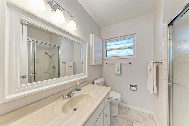 5992 CORAL WAY, Bradenton, FL 34207