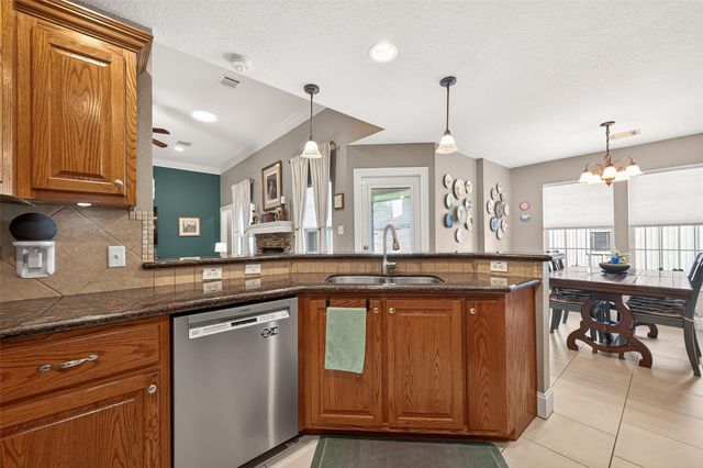3802 Crestwood Circle, Needville, TX 77461