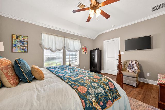3802 Crestwood Circle, Needville, TX 77461