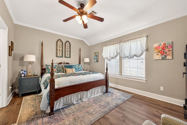 3802 Crestwood Circle, Needville, TX 77461