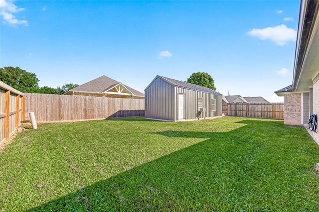 3802 Crestwood Circle, Needville, TX 77461