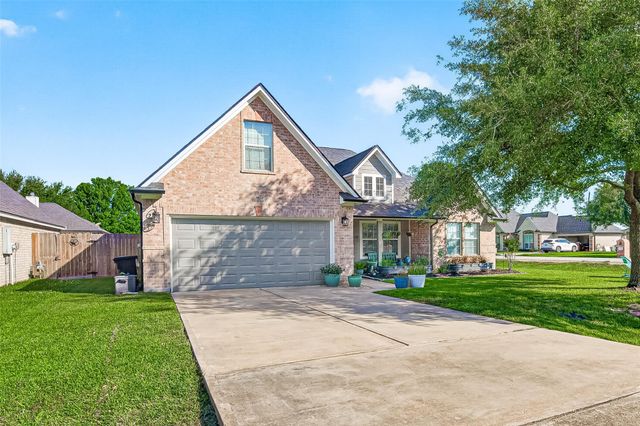 3802 Crestwood Circle, Needville, TX 77461