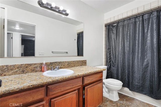 5105 Kathimae, Bakersfield, CA 93313