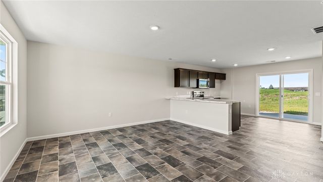 907 Brubaker Drive, New Carlisle, OH 45344