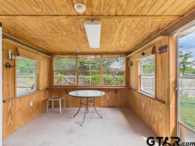 782 Southwood Dr, Athens, TX 75751