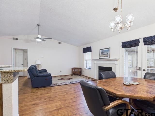 782 Southwood Dr, Athens, TX 75751