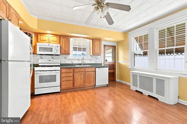 4419 EDGEMONT ST, Philadelphia, PA 19137