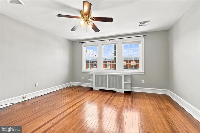 4419 EDGEMONT ST, Philadelphia, PA 19137