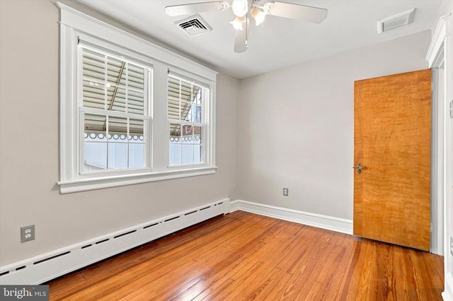 4419 EDGEMONT ST, Philadelphia, PA 19137