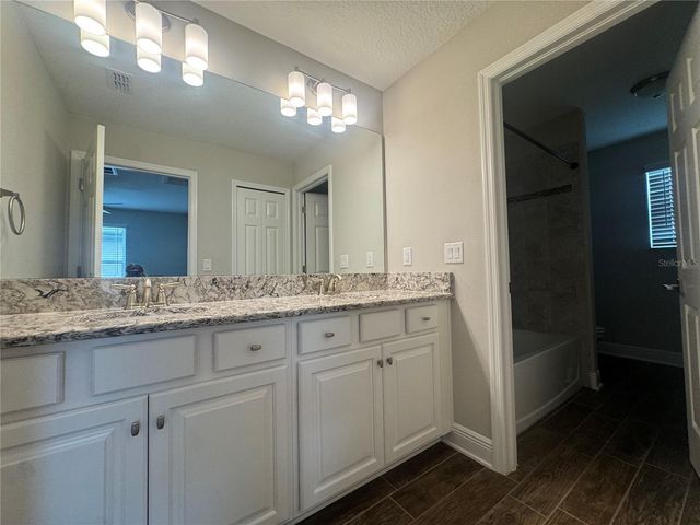 16154 MONTEREY GREENS CIRCLE, Tampa, FL 33647