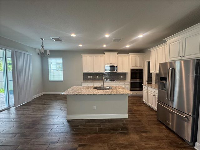 16154 MONTEREY GREENS CIRCLE, Tampa, FL 33647