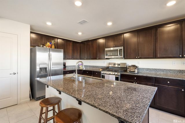 8982 Sagemoor Drive, Reno, NV 89506