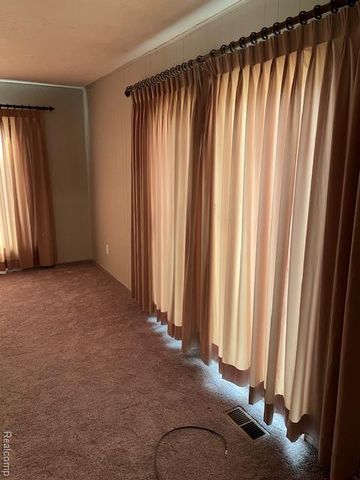 19815 Poinciana, Redford, MI 48240