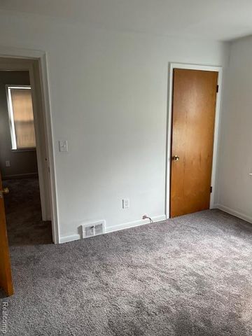 19815 Poinciana, Redford, MI 48240